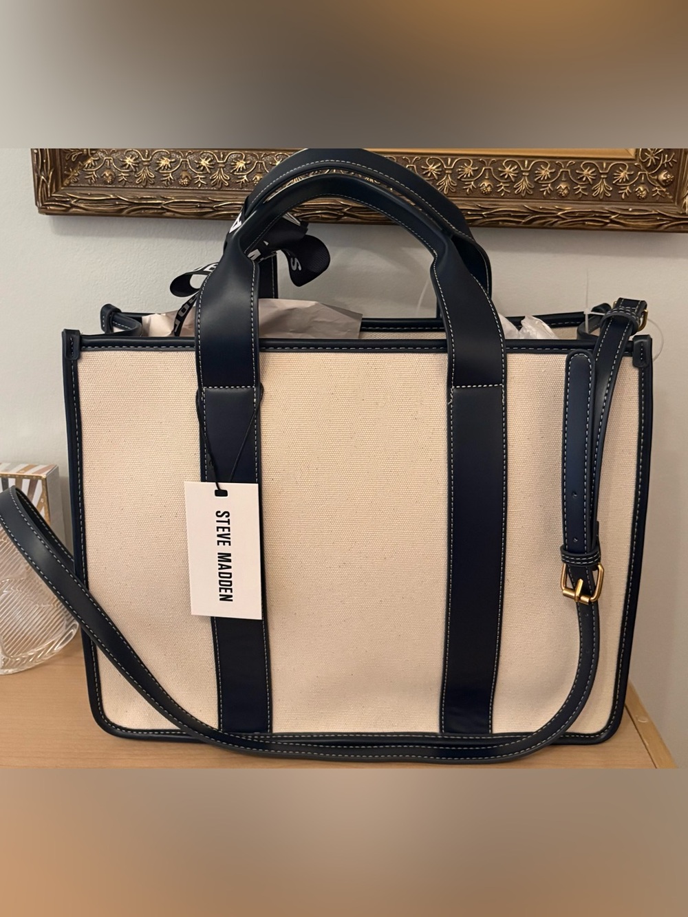 STEVE MADDEN BWEBBER-LRG LARGE TOTE/SHOULDER BAG & CHARMS NATURAL/NAVY NWT - Picture 6 of 9